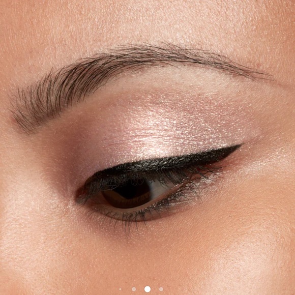 STILA SHIMMER & GLOW LIQUID EYE SHADOW - KITTEN - Picture 4 of 6